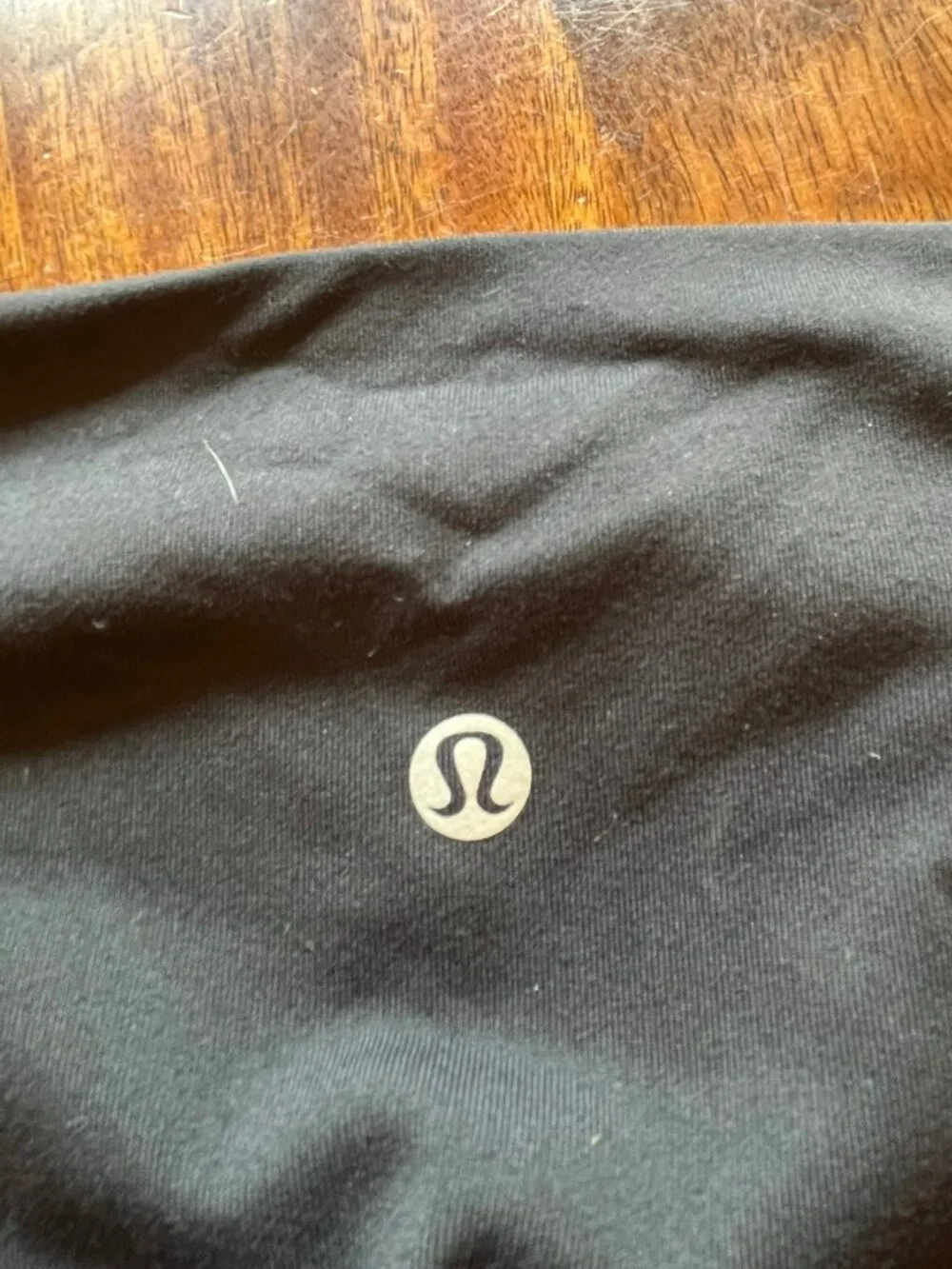 Lululemon Black Mesh Panel Leggings Sz 4 *Pilling